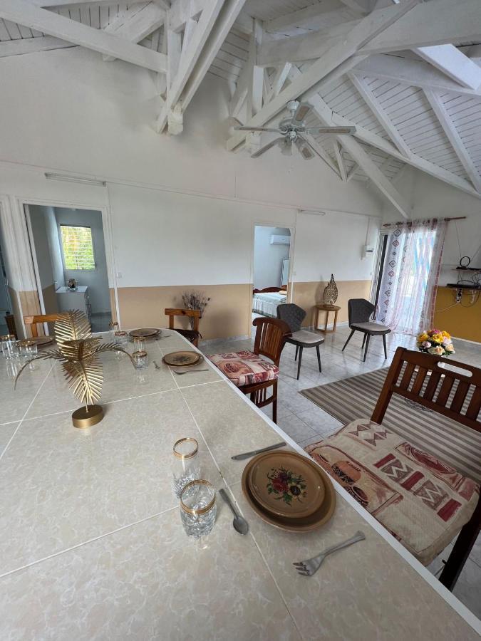 Apartmán Jodi Sainte-Rose Exteriér fotografie